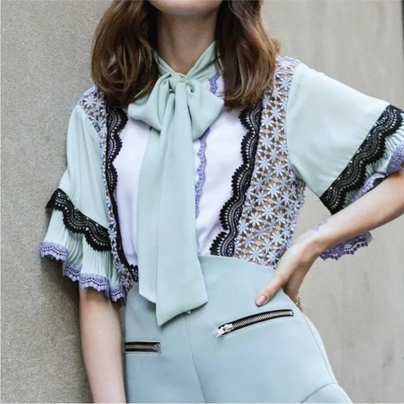 NWT Self Portrait Bellis Lace Trim Playsuit Romper US4 - Picture 1 of 4